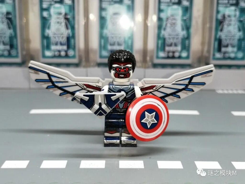 LEGO KOPF Captain America Falcon (1)
