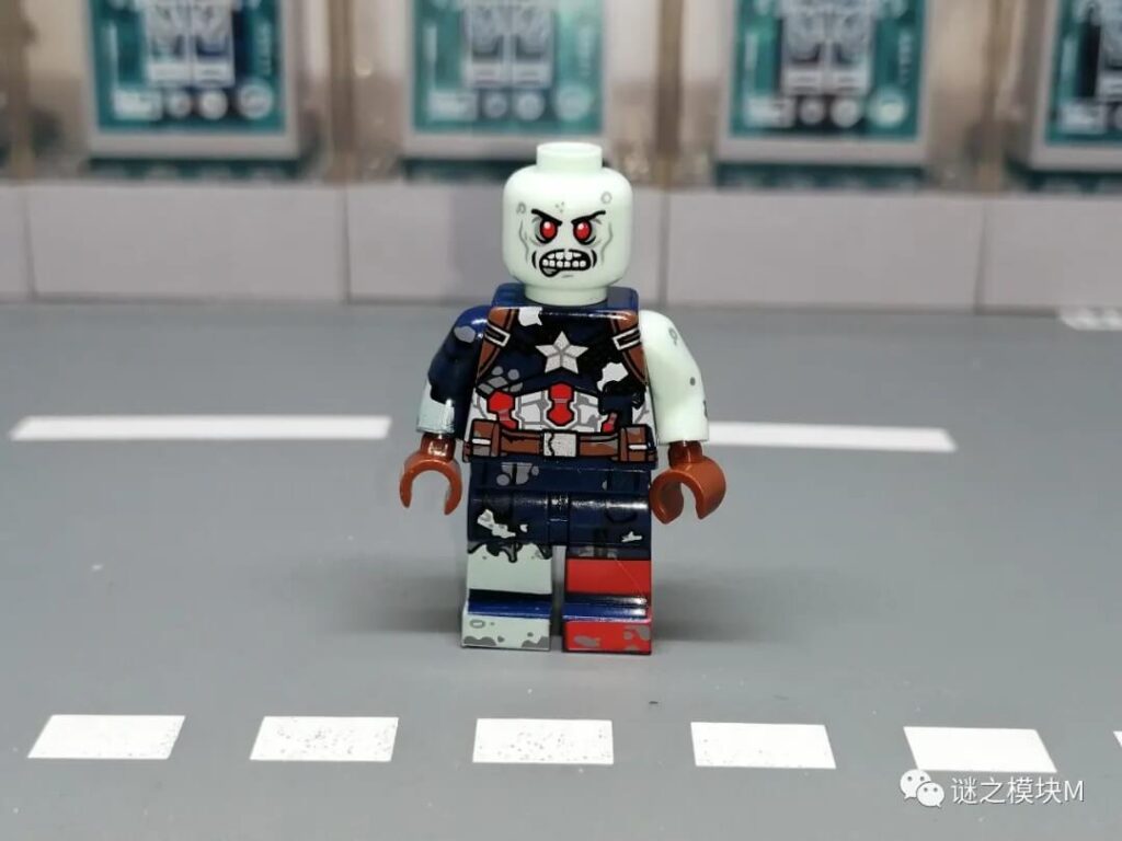 LEGO KOPF ZOMBIE CAPTAIN (2)